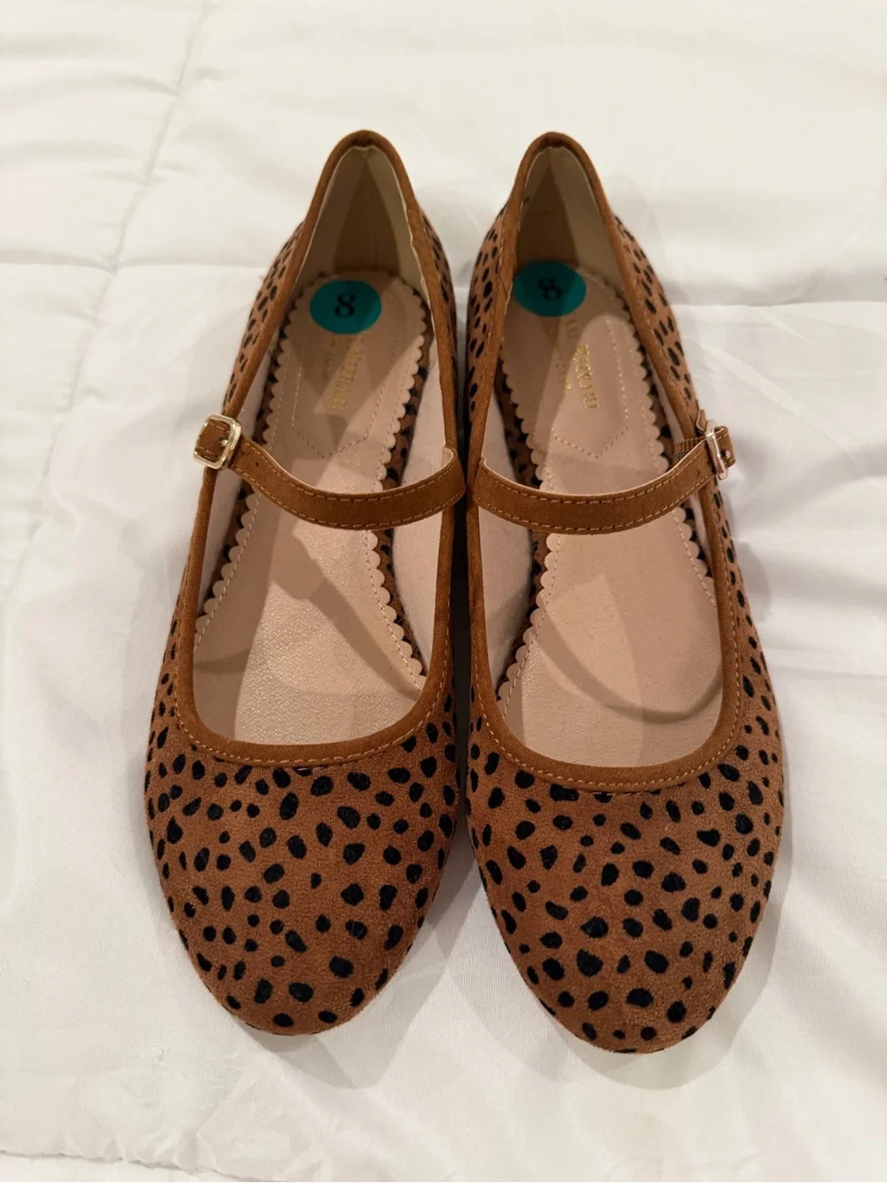 Isaac Mizrahi Brown Leopard Print Mary Jane Flats - Picture 1 of 6
